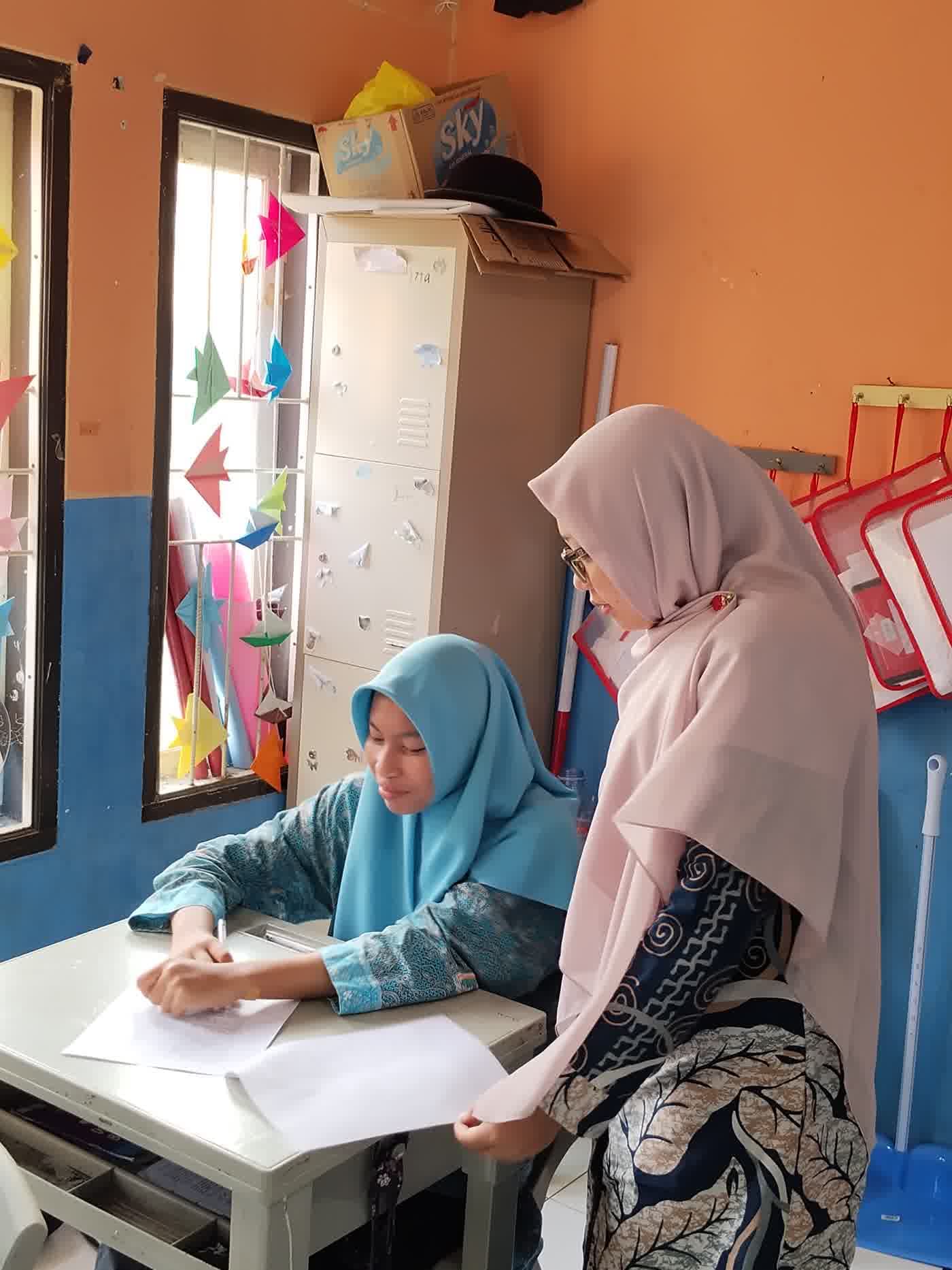 Kegiatan siswa SMPIT Al-Bina